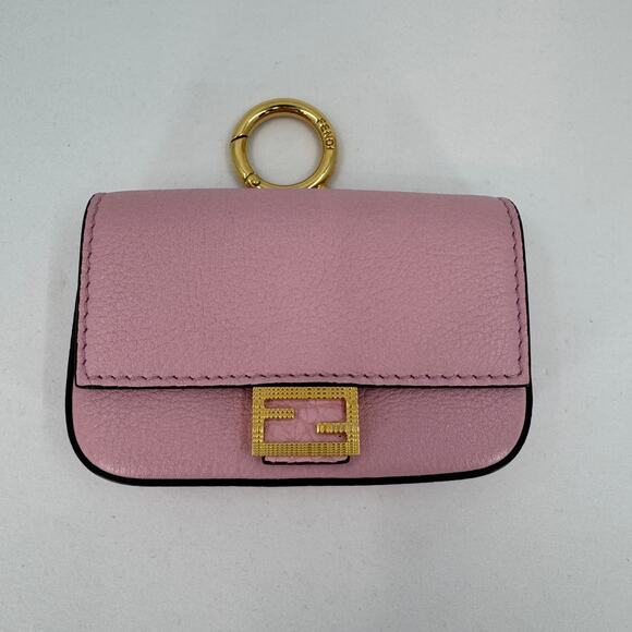 FENDI Nano Bucket Chain Shoulder Bag in Pink- 7AR844 - Picture 4 of 6